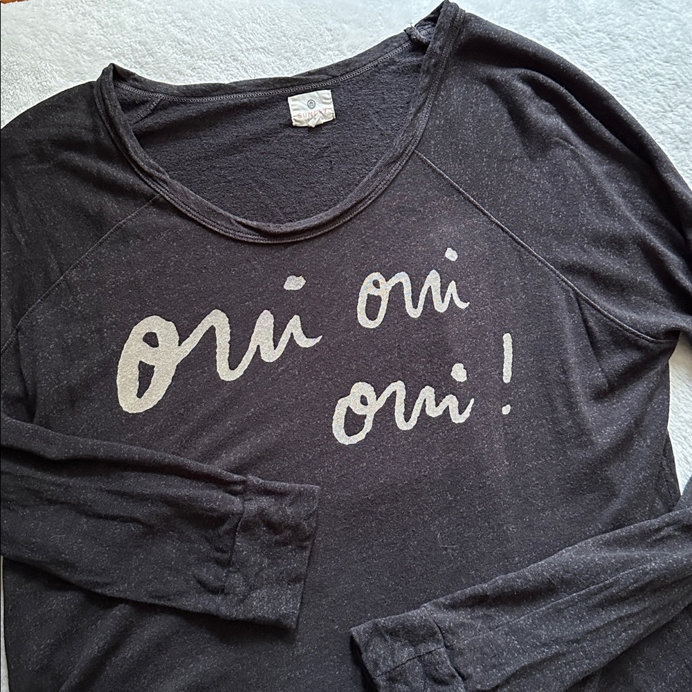 Sundry Oui Oui Oui! Pullover
